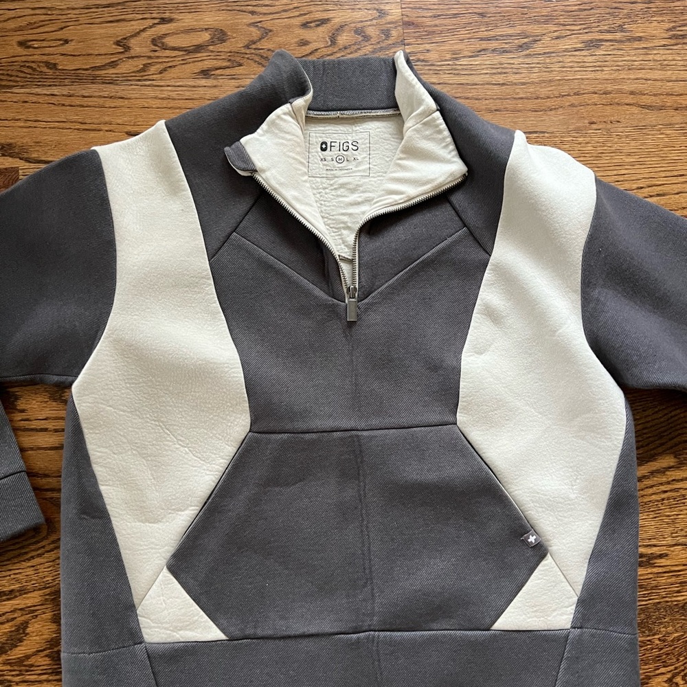 Figs Workwear Quarter-Zip Pullover